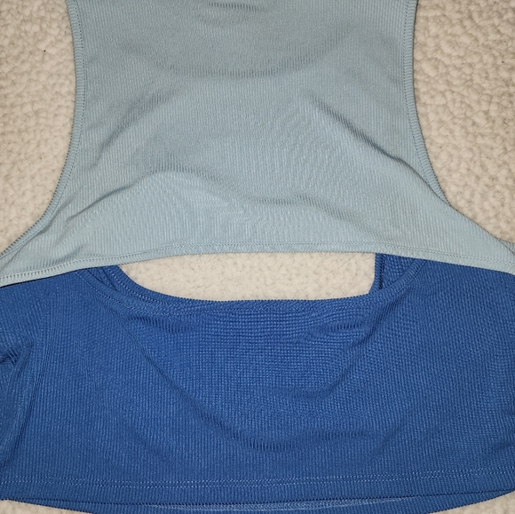 NWT Dolls Kill 2 Tone Blue Show Me Some Clevage Crop Top - Picture 7 of 7